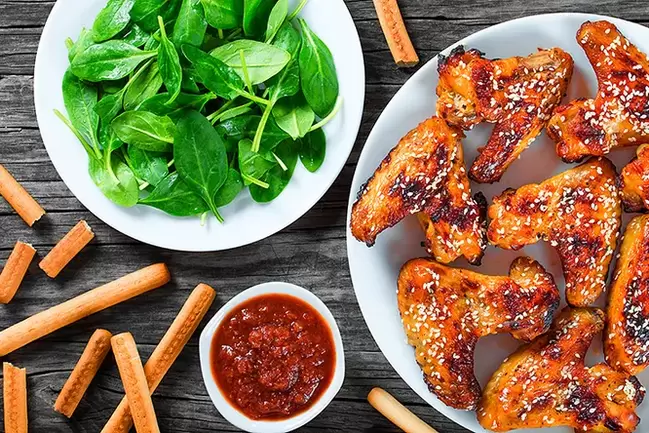 Chicken Wings on a No-Carb Diet